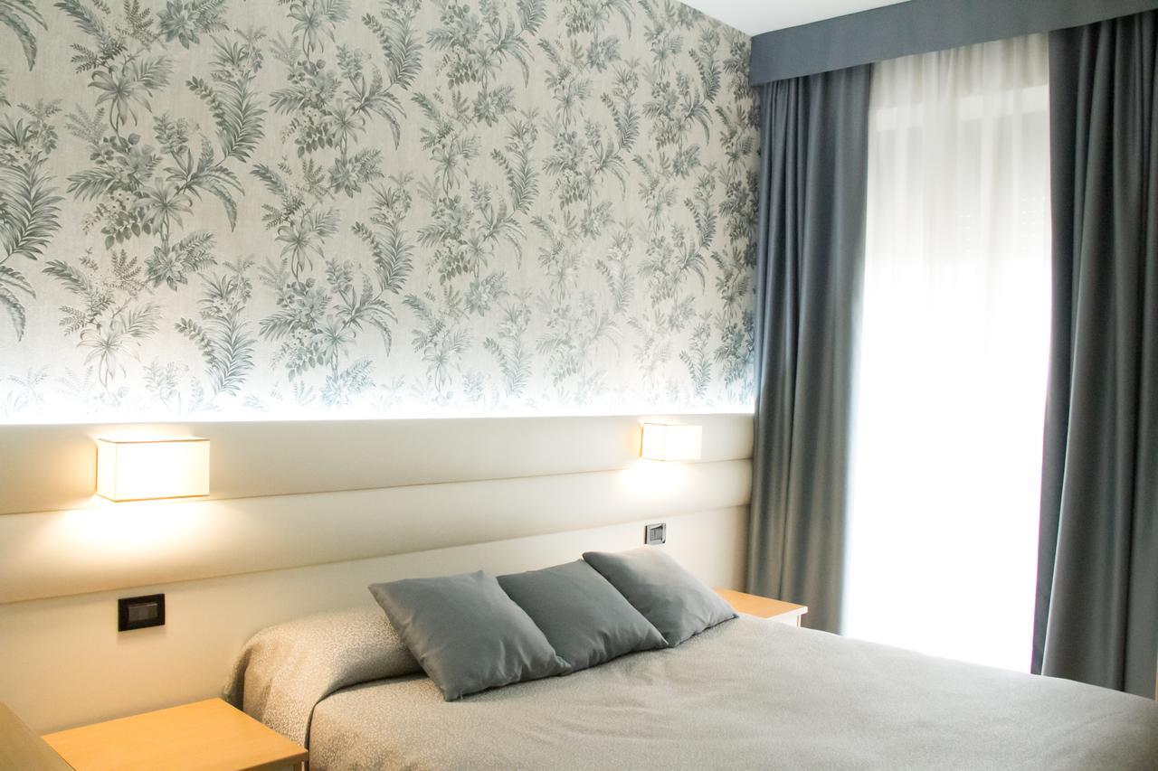 Hotel La Conchiglia ベラーリア・イジェア・マリーナ エクステリア 写真
